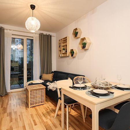 2Homerent Nowa Mangalia Varsovie Extérieur photo