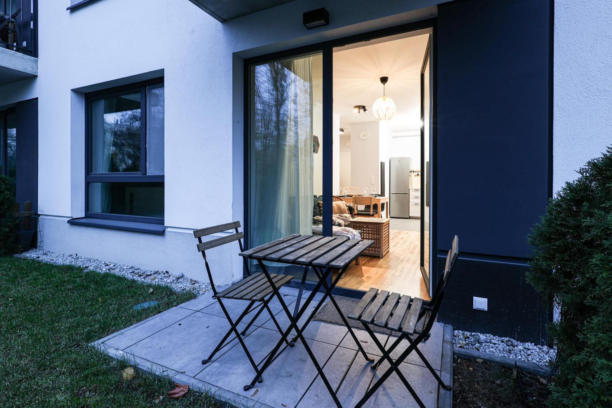 2Homerent Nowa Mangalia Varsovie Extérieur photo